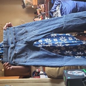 Old navy ripped jeans